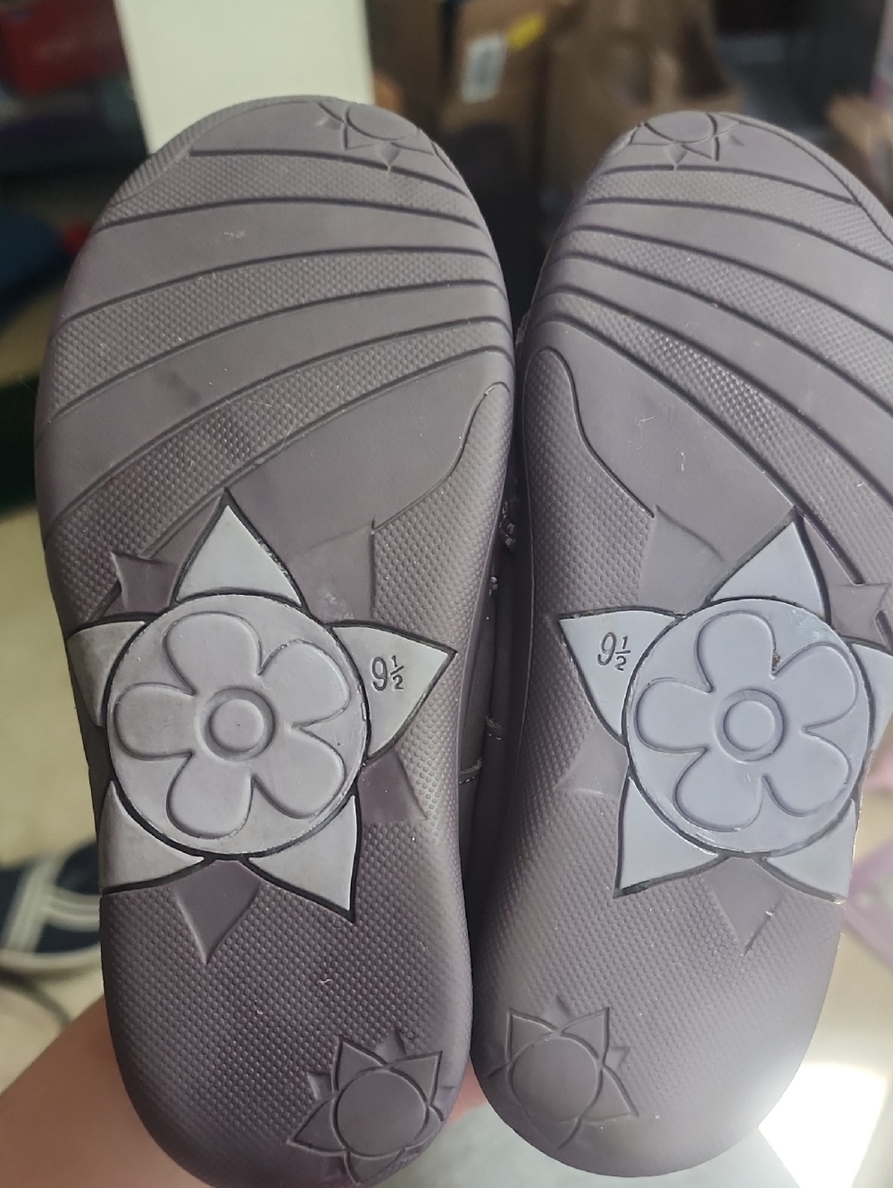 Sz 10M Clarks Purple Girls' Mary Jane Shoes with Floral Knot Bow - Picture 6 of 6